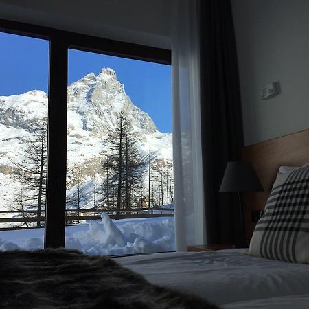 Base Camp Alpine Apartments Breuil-Cervinia Extérieur photo