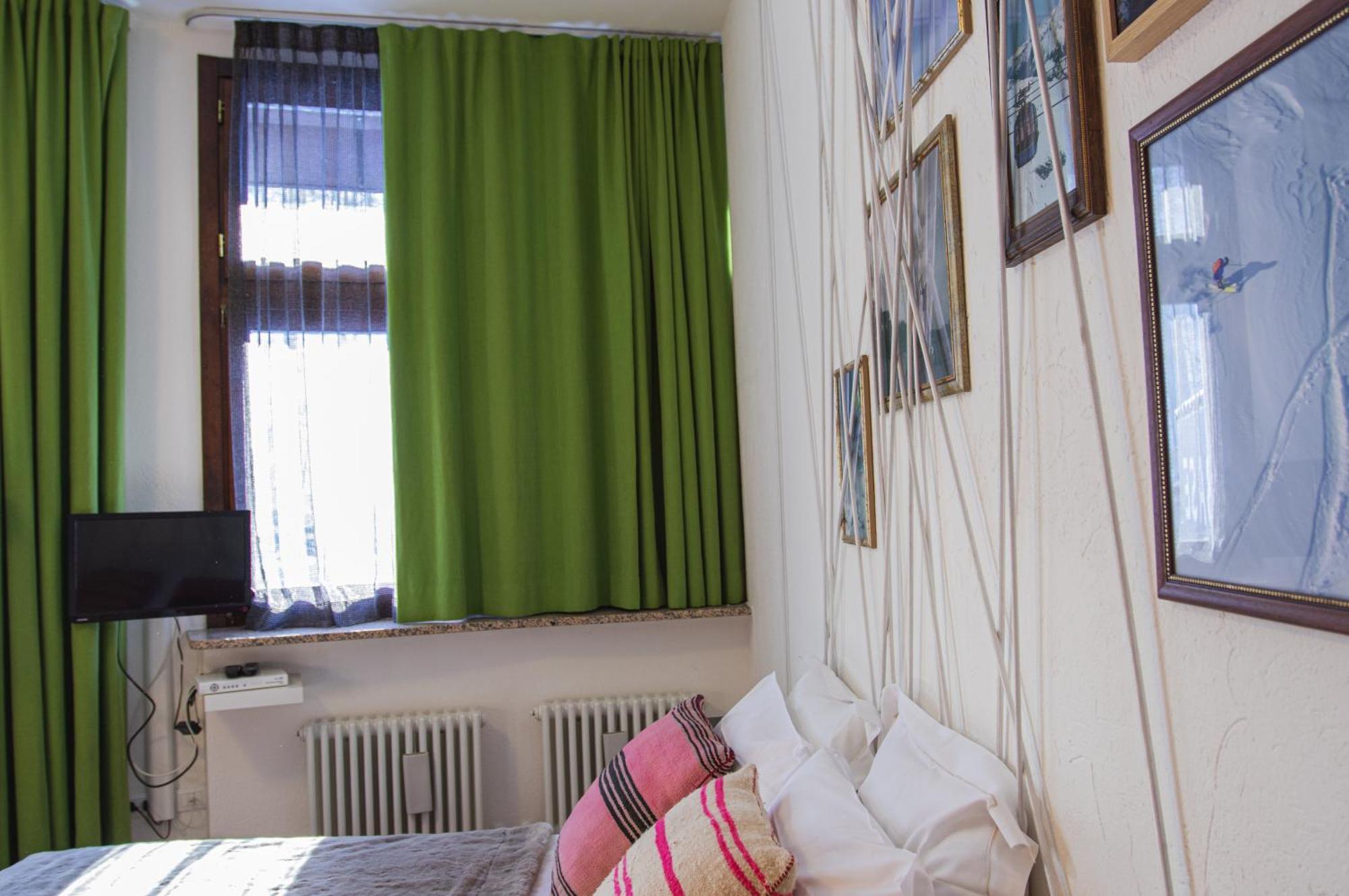 Base Camp Alpine Apartments Breuil-Cervinia Chambre photo