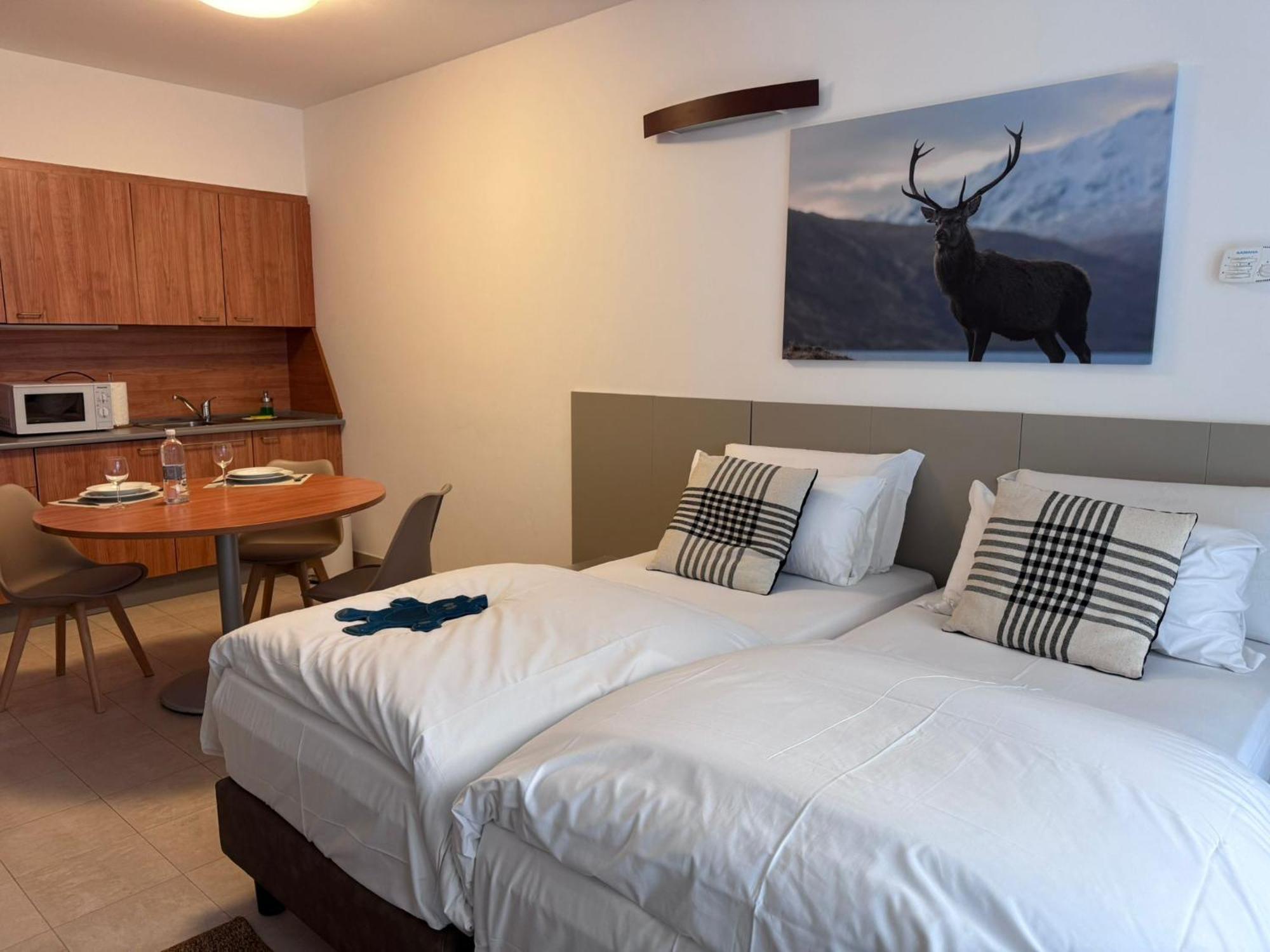Base Camp Alpine Apartments Breuil-Cervinia Chambre photo
